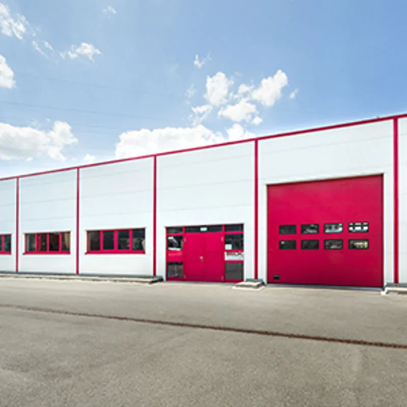 UHL Hallenbau – Industriehalle mit Stahlkonstruktion